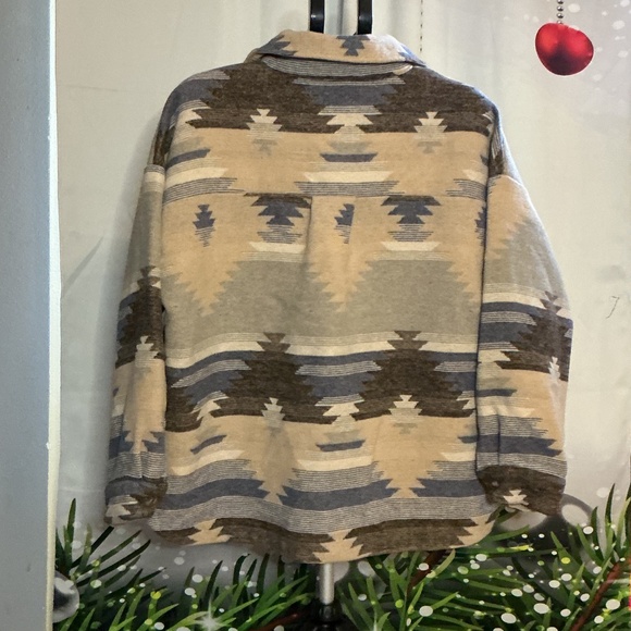 Blu pepper Shacket - Picture 2 of 2